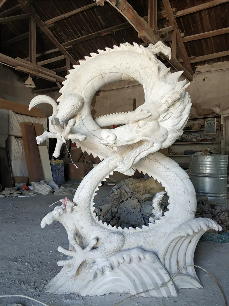 中国塑料渴望龙花园雕像龙定制雕塑 - buy plastic garden statue