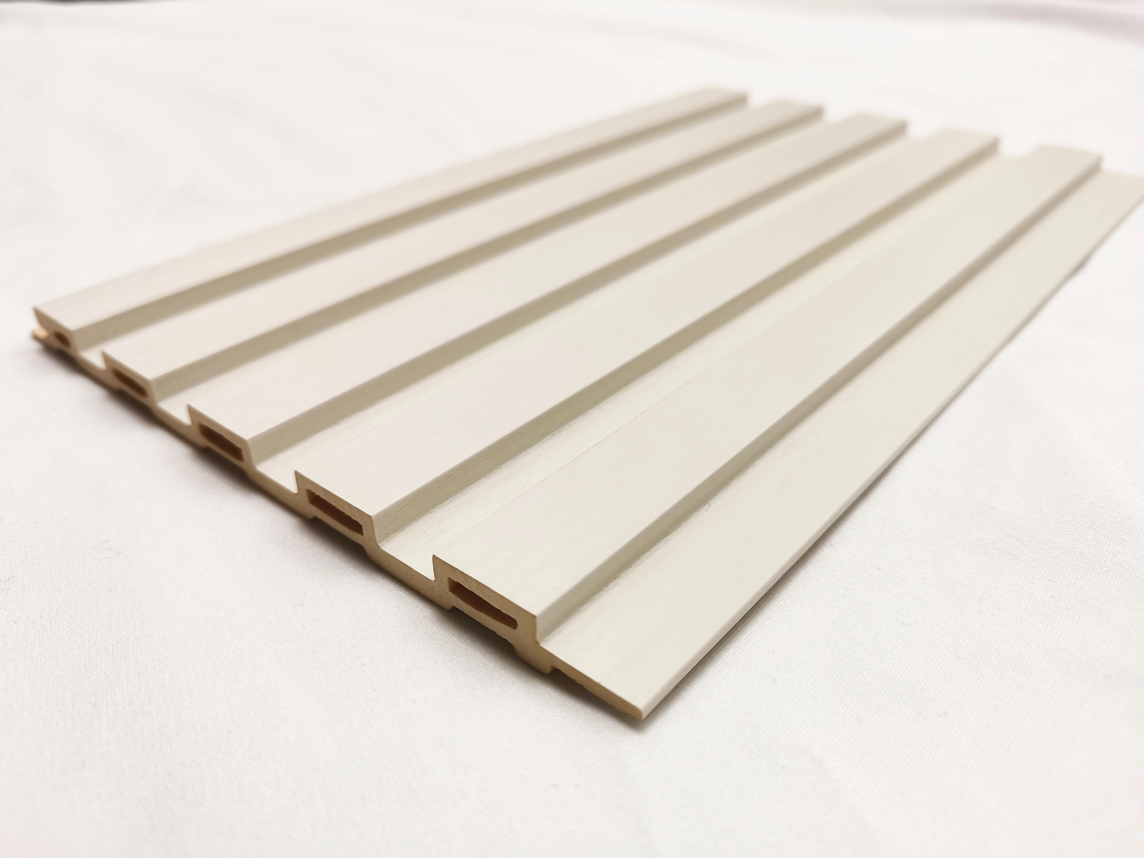 product melinco great wall panel pure white pvc wpc 3d decorative pp film board waterproof for hotel and apartment interior decor-4