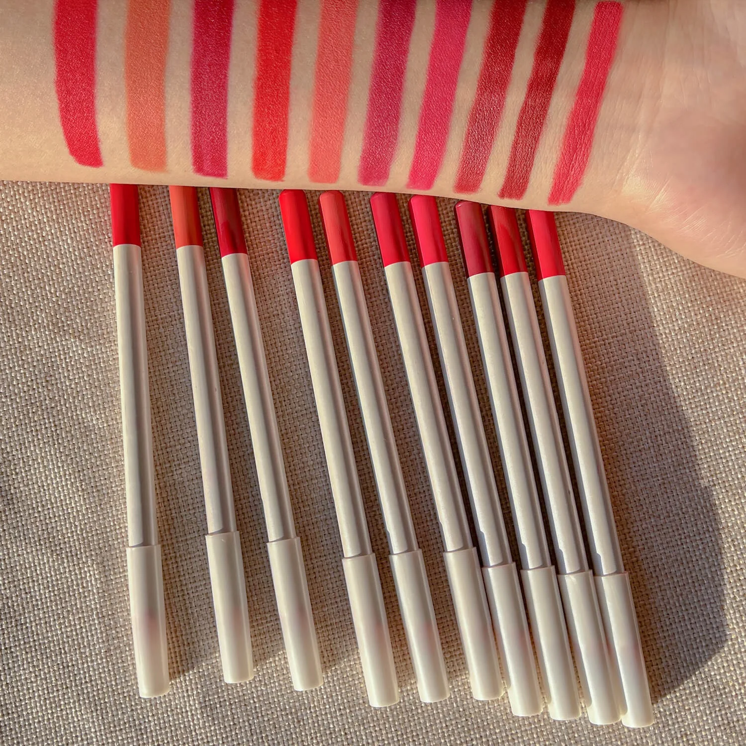 

10 colors creamy brown wholesale private label lip liner pencils 2 in 1 lip liner and lipstick waterproof lip pencils