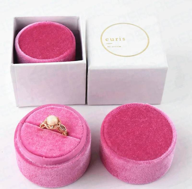 

High quality velvet round shape wedding double ring packaging box, Customized