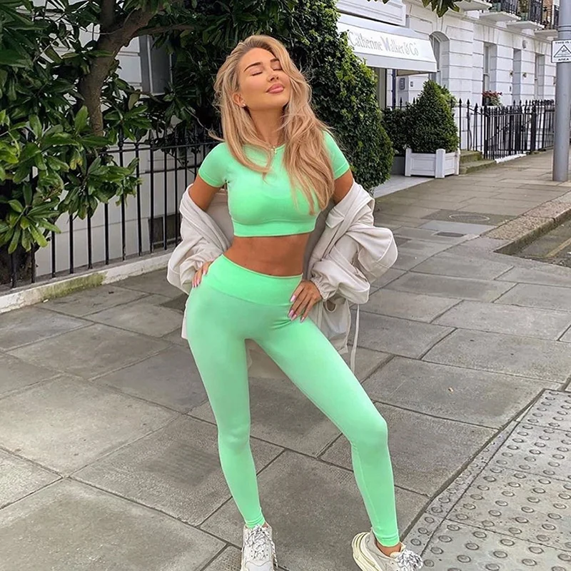 

LW-T1737804 Cheap price seamless short sleeve crop top and pants 2 pieces women home yoga set lady, As picture or customized make