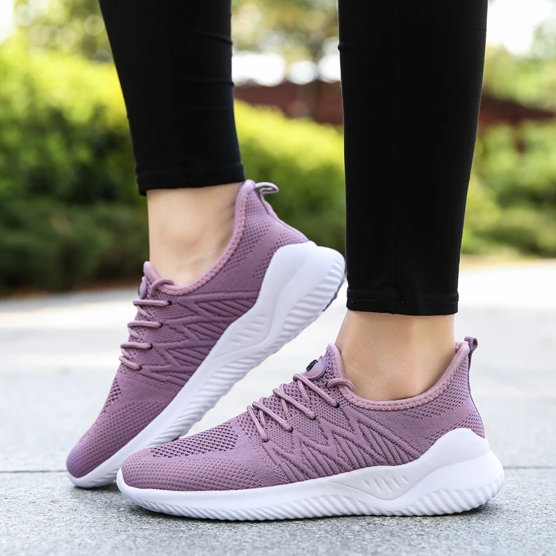 

2021 Spring Summer Sneakers Women Mesh Breathable Lightweight Running Shoes Tenis Feminino Casual Lace up Sports Shoes Plus Size