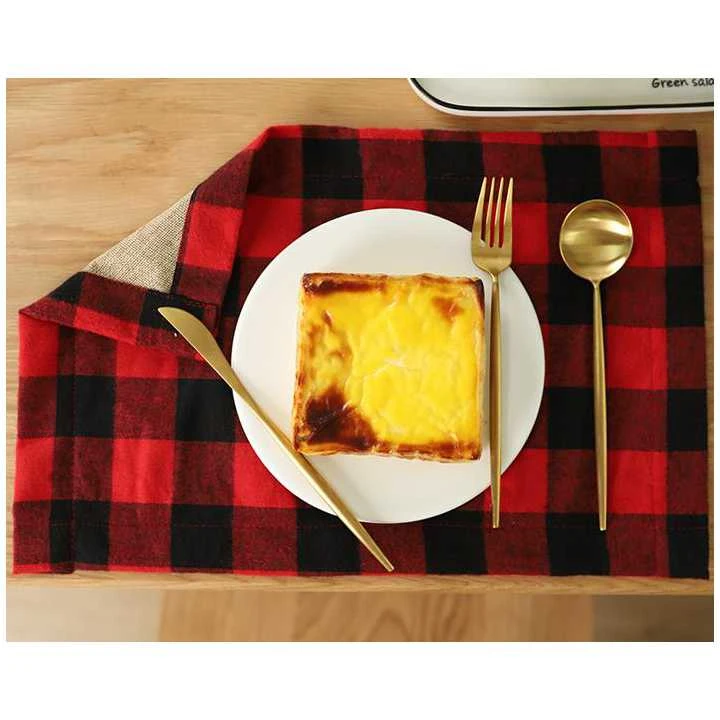 

P366  Xmas Restaurant Dinner Non Slip Table Mat Personal Dinner Pad Red Black Plaids Christmas Buffalo Placemat, Multi colour