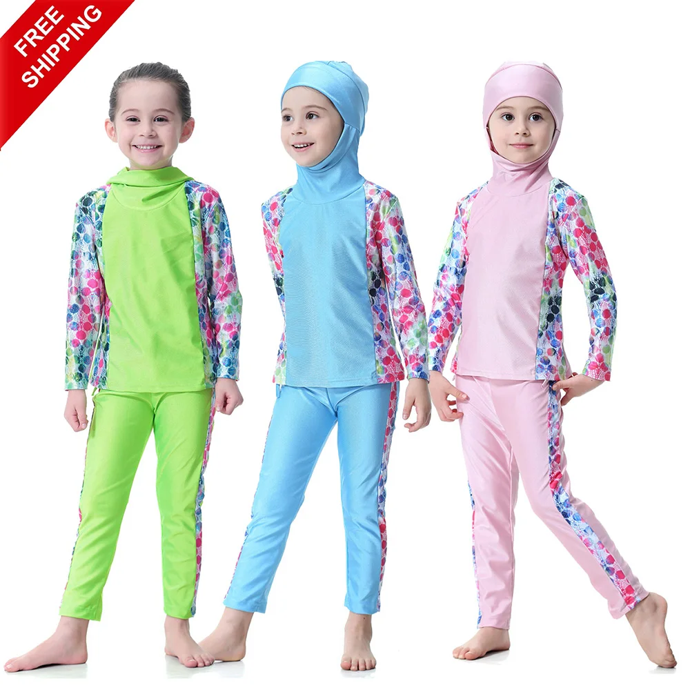 

FREE SHIPPING Children Color Dots Long Sleeve Three-Piece Suit Consists Hat and Coat Islamic Muslim Swimsuit Swimwear For Girls, Sky blue/pink/green