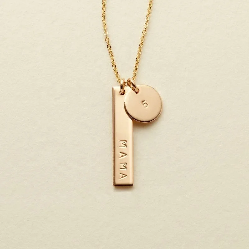 

2021 New Arrivals Stainless Steel Jewelry Daughter And Mother 18K Gold Engraved Vertical Bar Initial Heart Pendant Necklace Mom, Gold,silver or custom