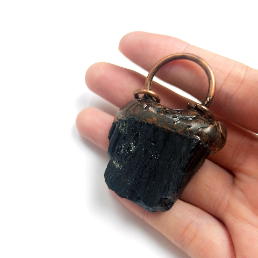 

Wholesale finding jewelry rough black tourmaline Aphrizite connector antique bronze plated single bail stones pendant charm gift