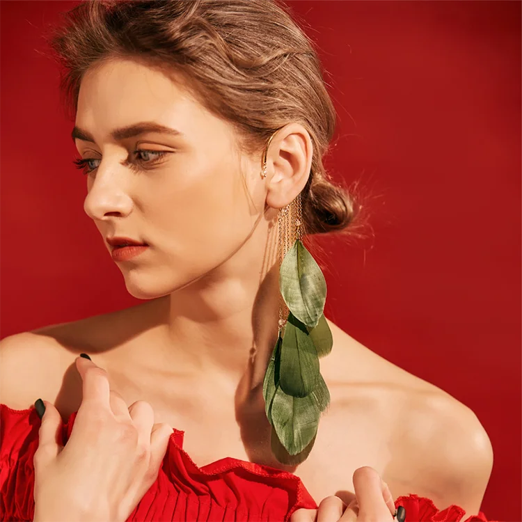 

Bohemian Women No Piercing Long Shoulder Drop Ear Cuff Tassel Feather Earrings
