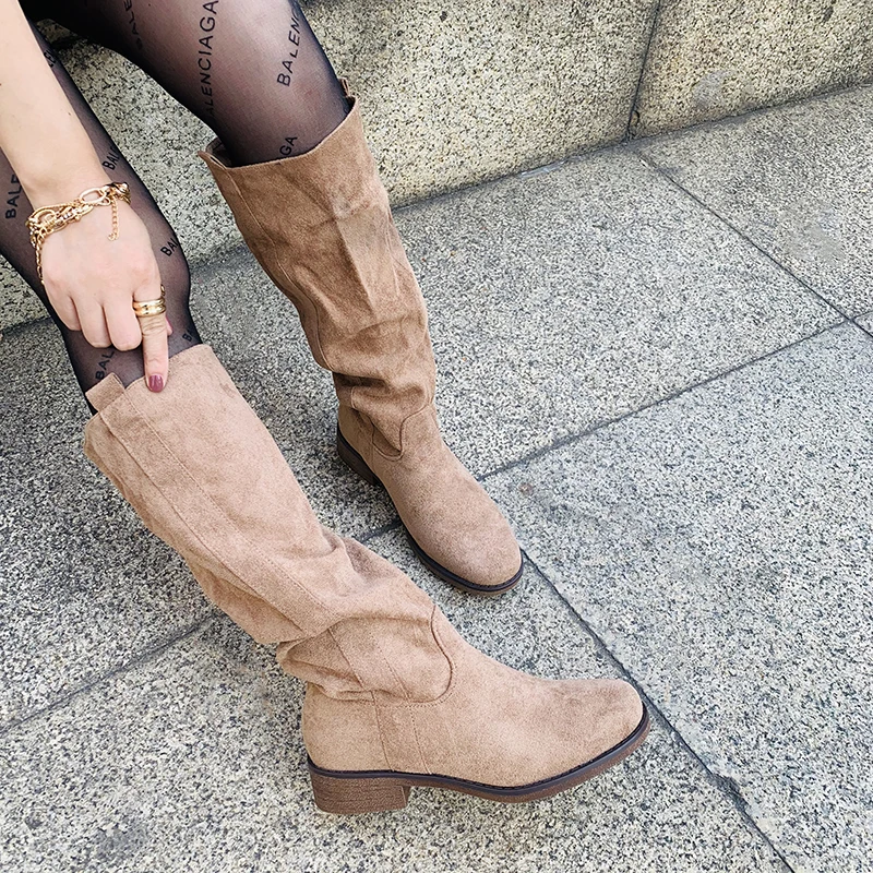 

Custom high quality casual flat women shoes soft high boots