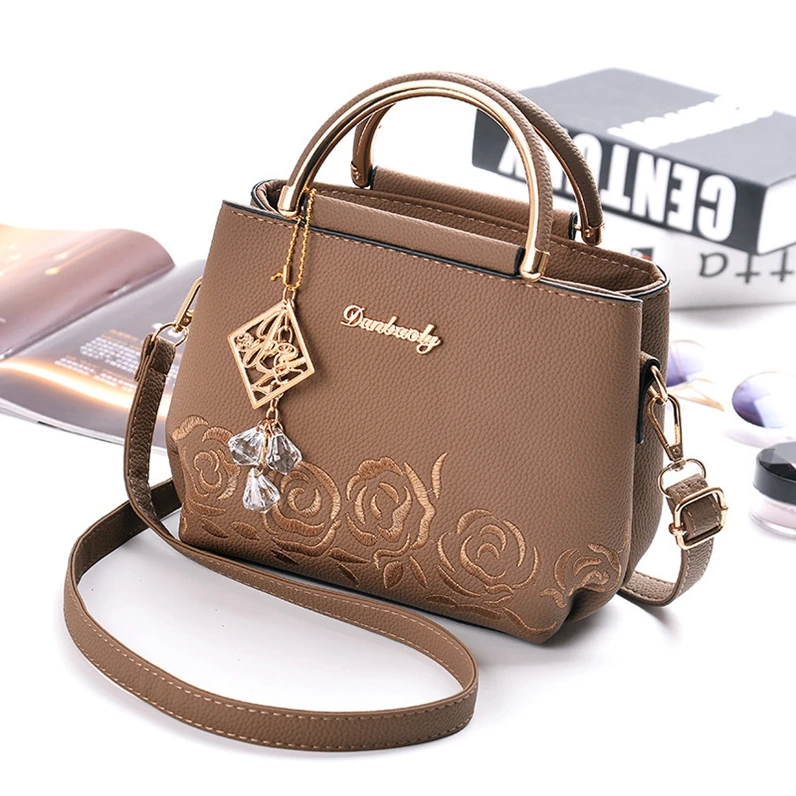 

XP1269 Embroidered thread embroidery PU fashion new iron handle handbag square bag