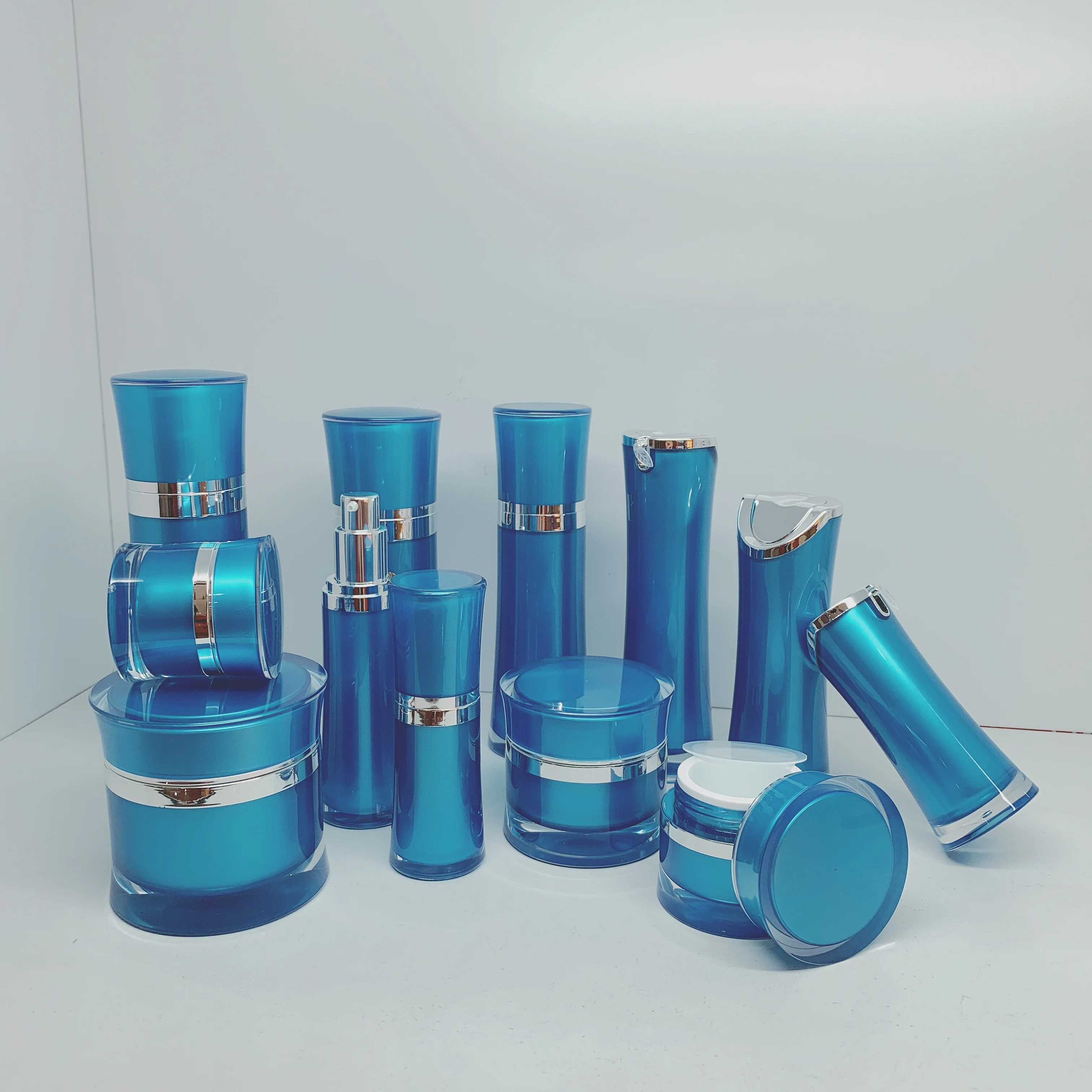 Cosmetic Containers Luxury Cosmetic Package Plastic Bottle And Jar For