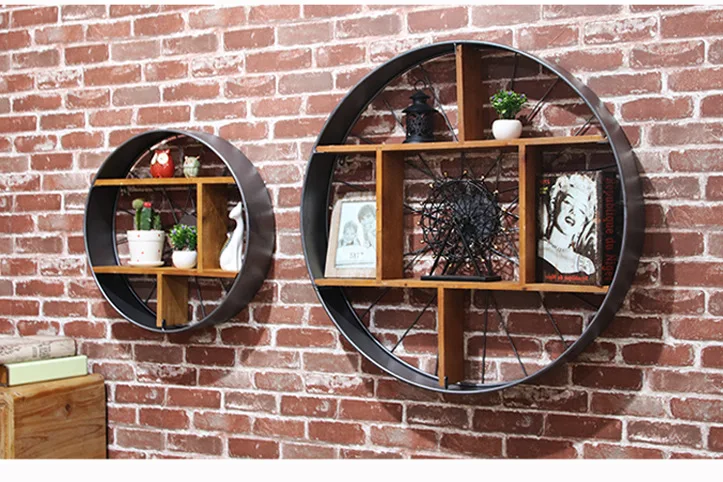Retro Industrial Round Creative Wooden Iron Wall Shelf Wall Home Cafe Decoration for Bars