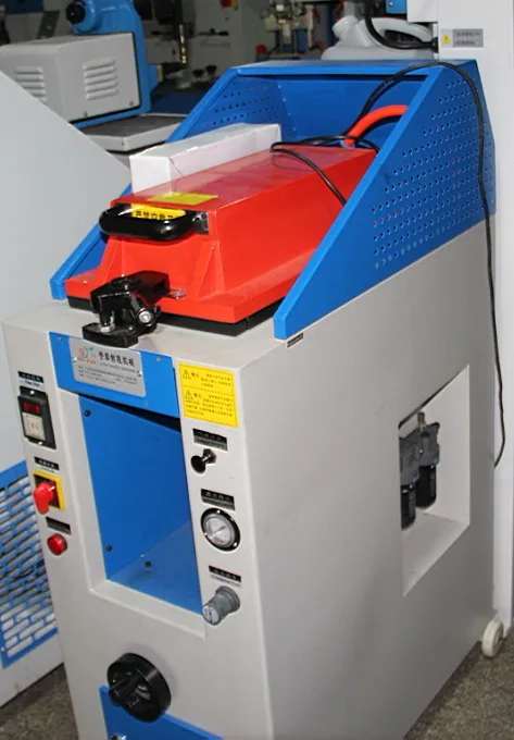 YT-2005.jpg