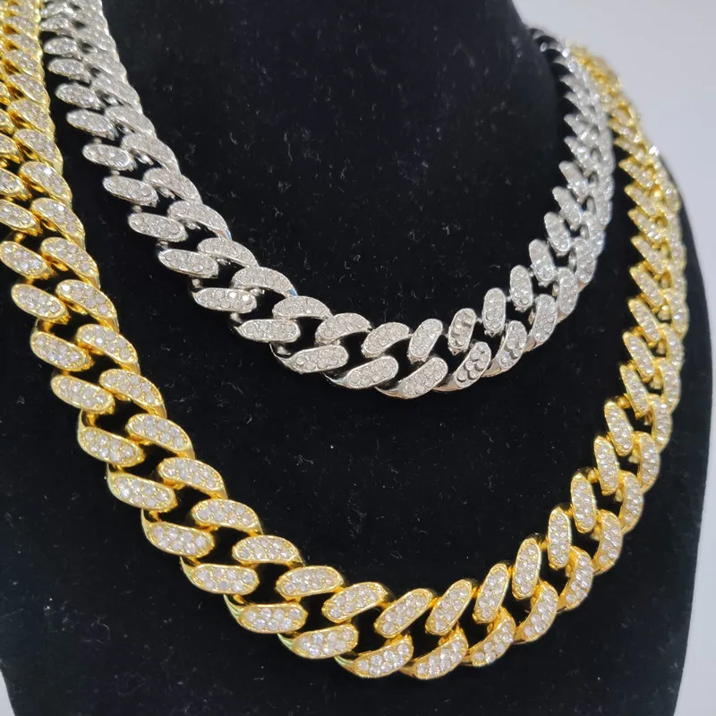 

Cuban Chain New Style Cuban Chain Man necklace 18K gold plated full Rhinestone alloy hip Hop necklace ice out of Miami necklace