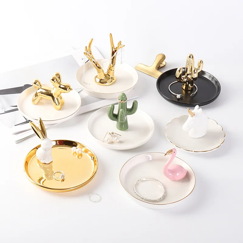 

Golden Rabbit Flamingo Cactus Ceramic Unicorn Jewelry Box Tray Display White Ceramic Ring Holder Dish Plates Jewelry Display, Gold white black pink