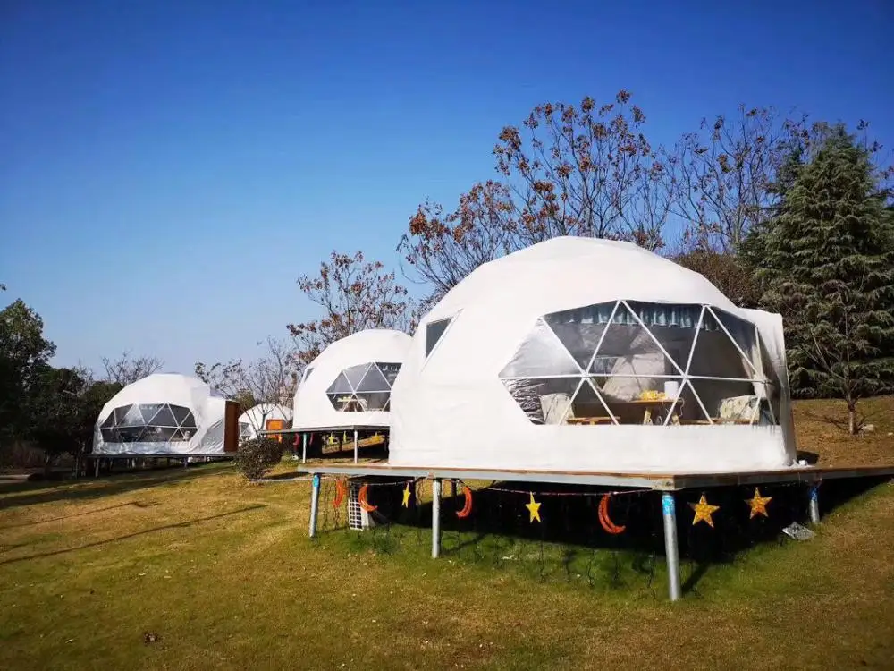 Глэмпинг Алтай купольный. Большая палатка купол. Купольные палатки для кемпинга. Купольный шатер.