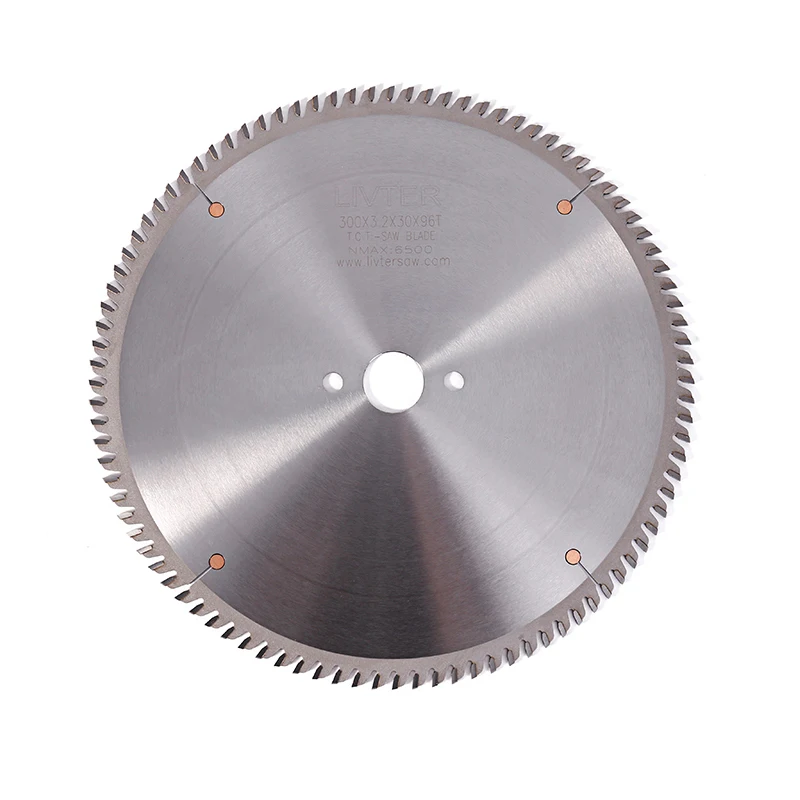 

Circular saw blade for wood cutting