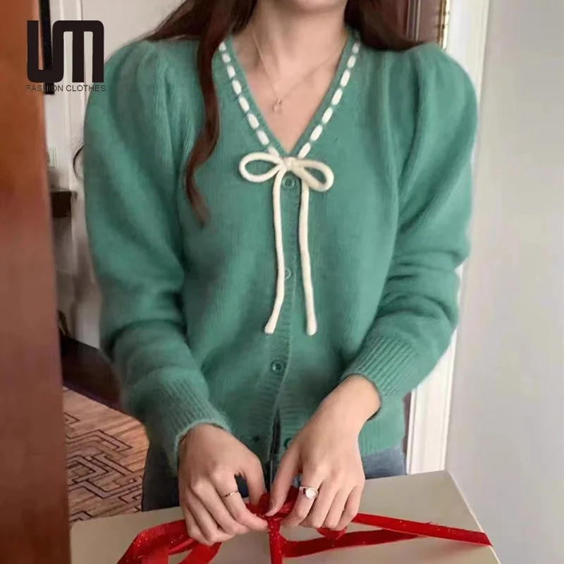 Liu Ming Autumn Winter Fashion 2024 Trending Chic Vintage Women V Neck Long Sleeve Knitted Cardigan Sweater