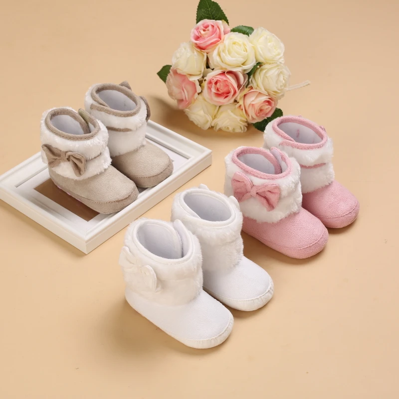 

Walking shoes 0-1 winter baby girl's shoes soft-soled snow boots suede warm baby shoes, 3 colors