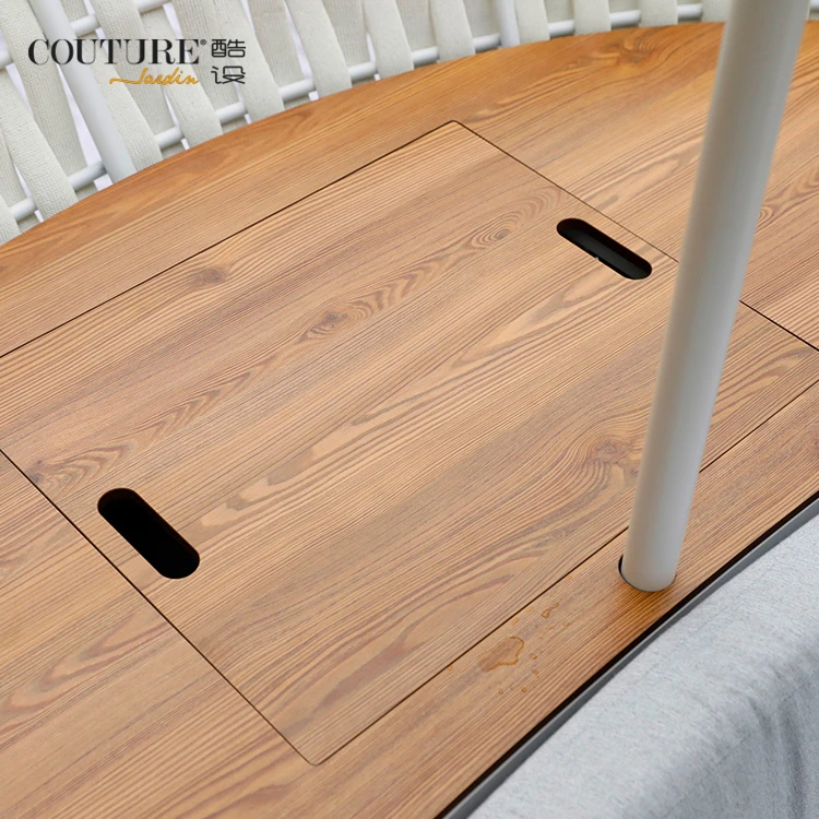 Couture Jardin Cruise Outdoor Sofa Rattan Furniture Outdoor Garden Sofa Bed Garden Sofas Round