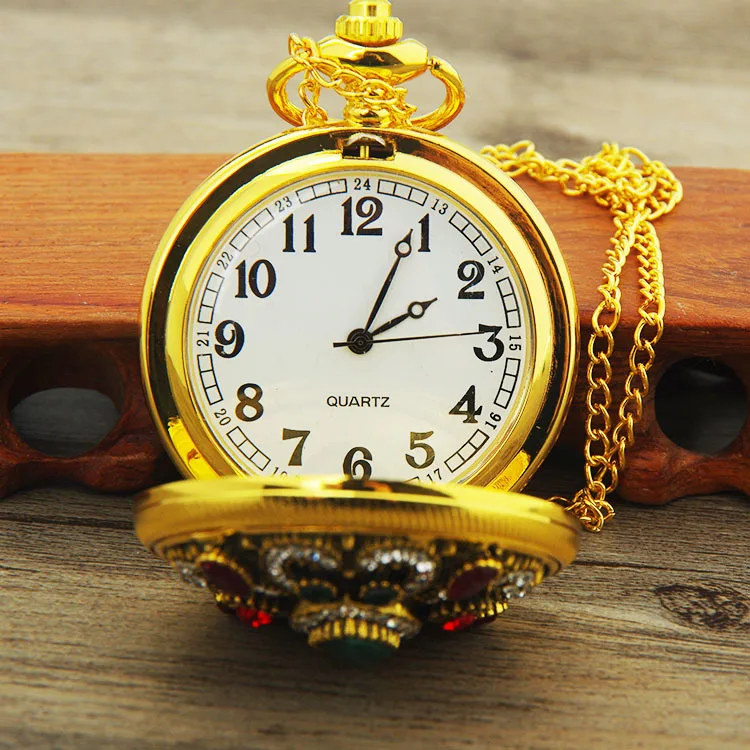 
Custom Brand Your Own Necklace Quartz Pocket Watches Flip Unisex Retro Red Diamond Pocket Watch Fashion Quartz Pocket Watch 
