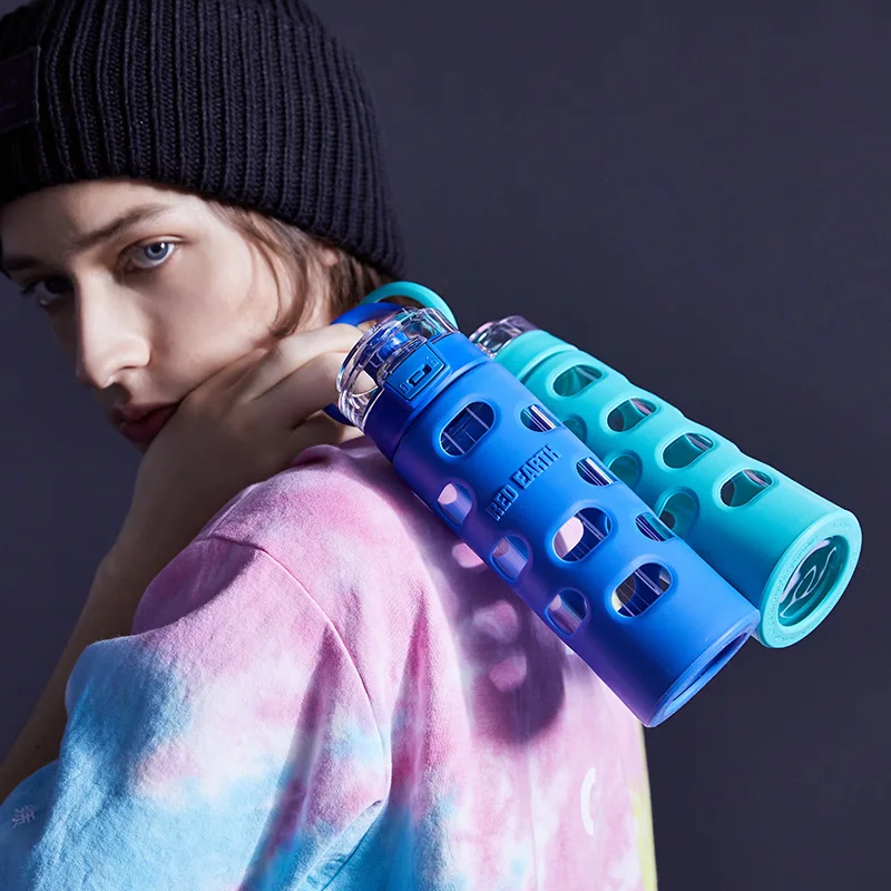 

580ml Hot Selling Silicone Surface Customer Color Vacuum Glass Water Bottle