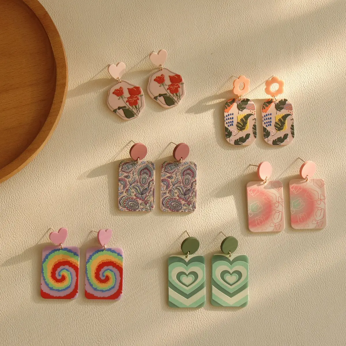 

2022 Trendy Colorful Cute Style Square Earrings Fashion Acrylic Pendant Earrings For Women