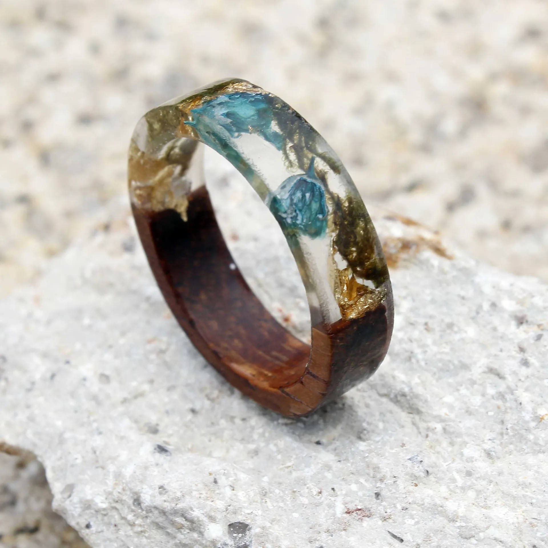 

2021 Sailing Jewelry Wooden Acrylic Ring DIY Plant Resin Ring Plant Acrylic Ring
