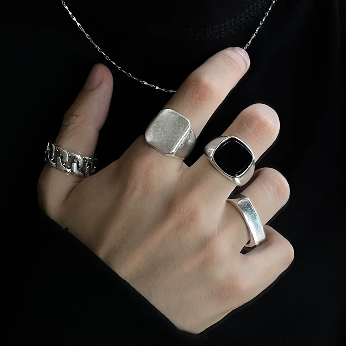 

Wholesale Hip Hop Punk Vintage Fashion Geometric Metal Ring Set Jewelry For Women