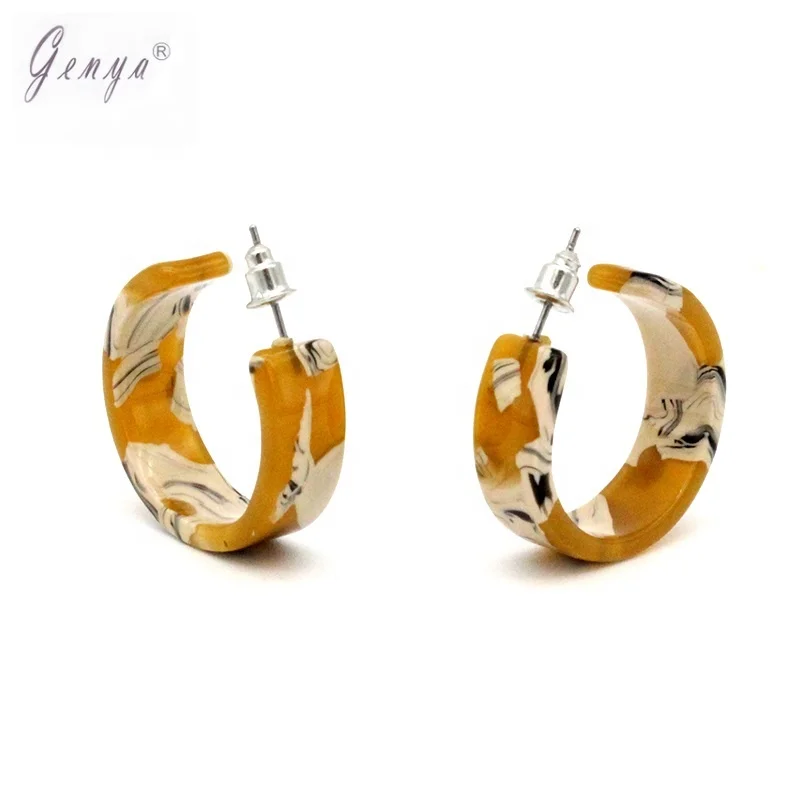 

Genya Retro Style Acrylic Hoop Marble Pattern Statement Irregular Hoop Earrings for Women, As picture