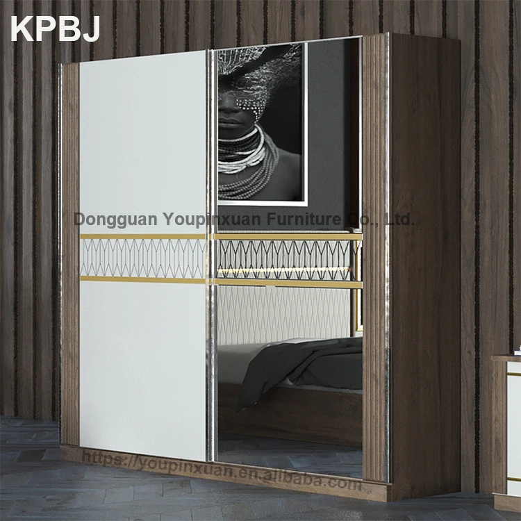 
Customized High Gloss Melamine MDF White Painted Wood Bedroom Sets Furniture 