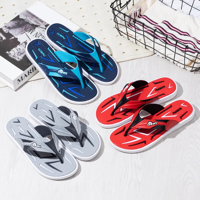 

Heraldry pattern Light Weight men slippers summer 2021