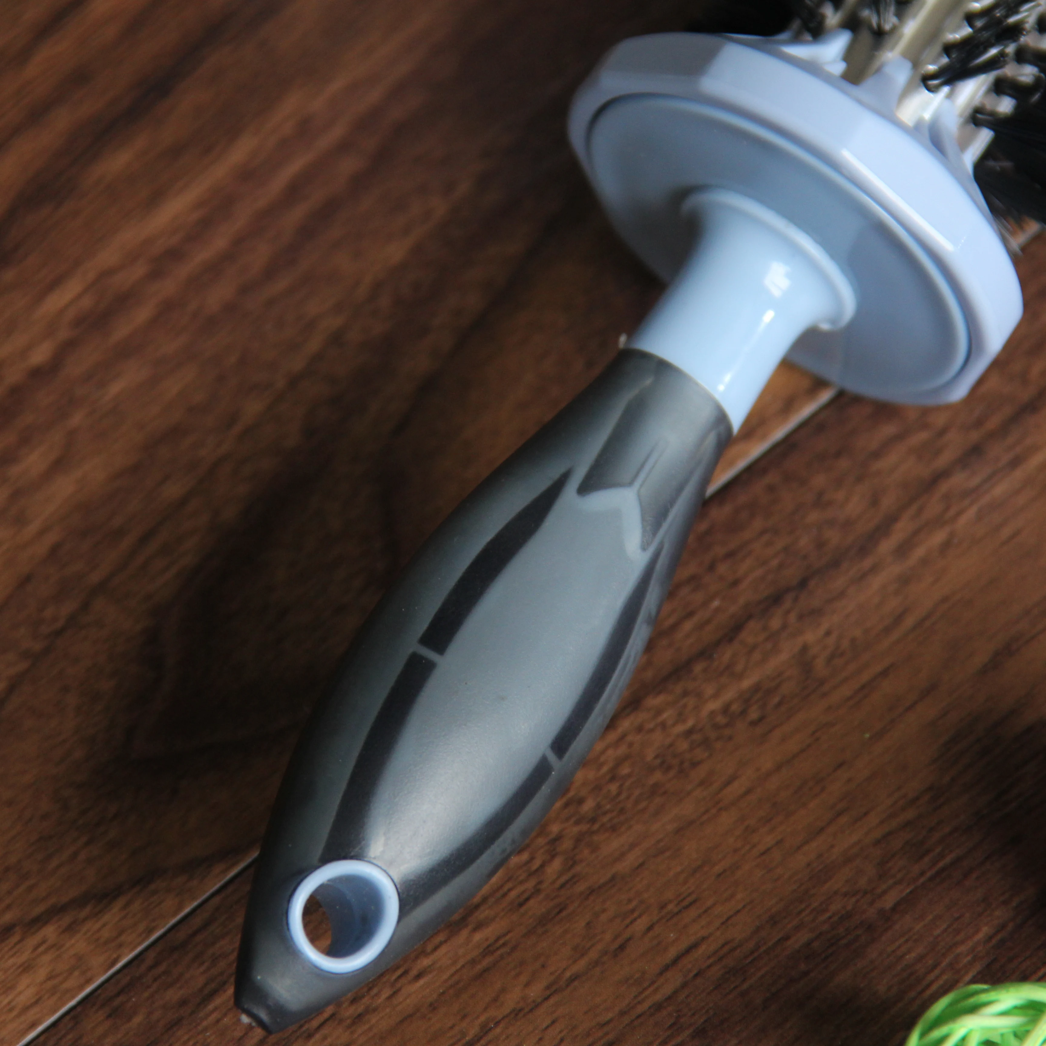 
hot air rotating electric hair brush ion ceramic hairbrush hair extension brush wholesale 