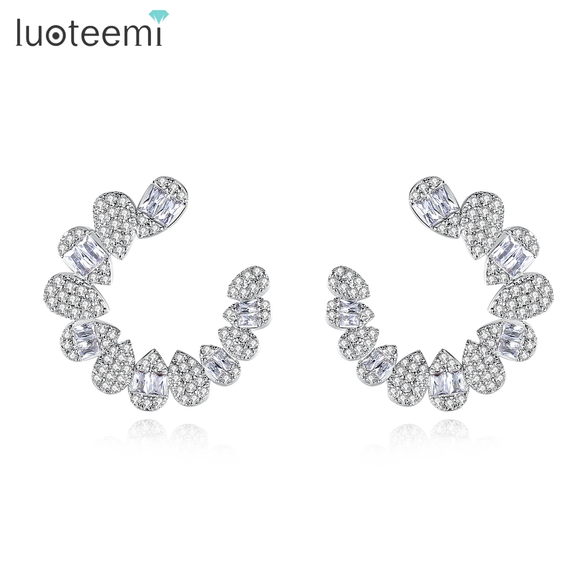 

LUOTEEMI Big Stud Cubic Zirconia Flower Earrings Bridal Jewelry Bijouterie Fashion Big Ear Stud Trend 2023