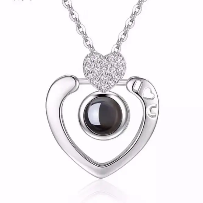 

Drop shipping 100 languages love you projection pendant necklace for Female