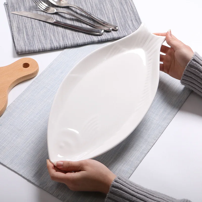 

Ceramic creative fish-shaped sushi household long fish plate ceramic tableware