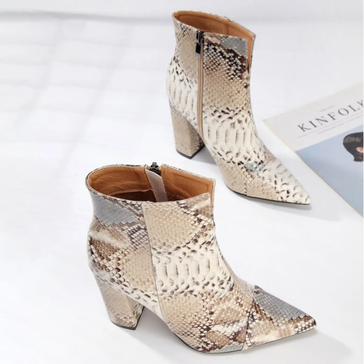 

SPL0098 2021 fashion high quality Women snake print Ankle Boots women high heel boots