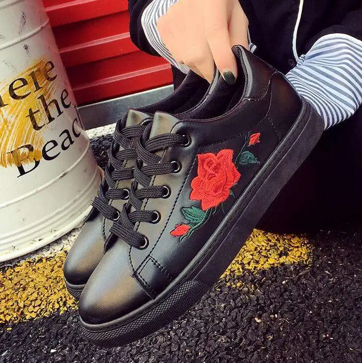 

New product ladies embroidered flat sneakers women shoes Fashion Lace up PU upper platform chunky shoes casual sneakers for girl, Black pink white