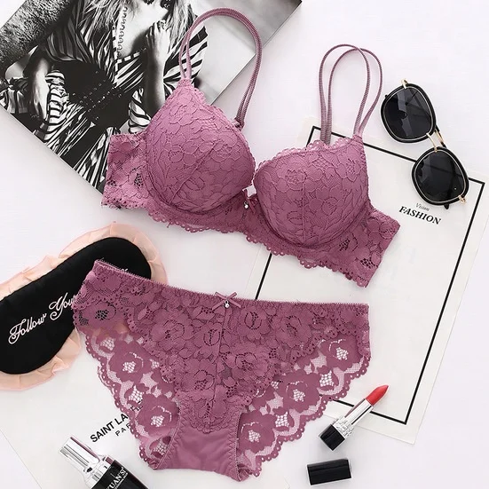 lace bra and underwear set