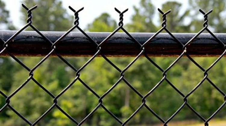 Diamond Fence Prices In Zimbabwe/ Galvanized And Pvc Chain Link Fence ...