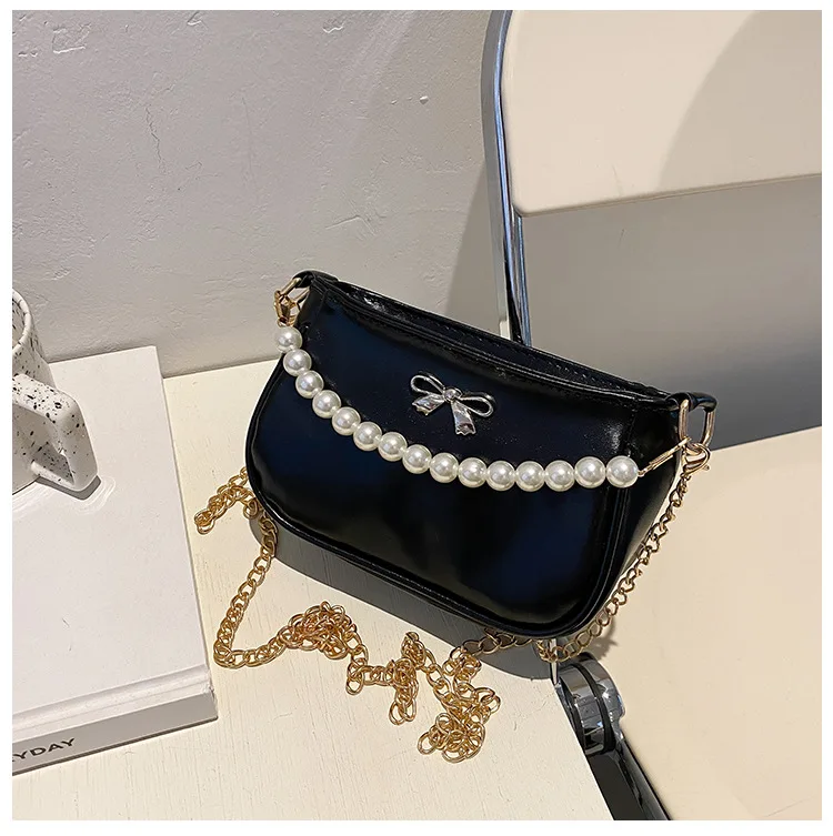 

2021 Spring And Summer Bright Color Pearl Handbag Fashion Mini One Shoulder Messenger Bag Western Style Women Hand Bags, White, yellow, green, black