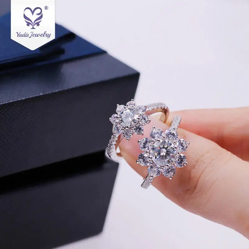 

Yadis 2023 fine flower 18k gold plated 925 sterling sliver jewelry moissanite diamond engagement rings for women