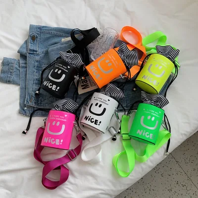 

2021 new fashion lady bucket with smile printing string open fluorescent color bag spring summer sling crossbody shoulder bag, Black ,green ,yellow ,white ,orange ,pink