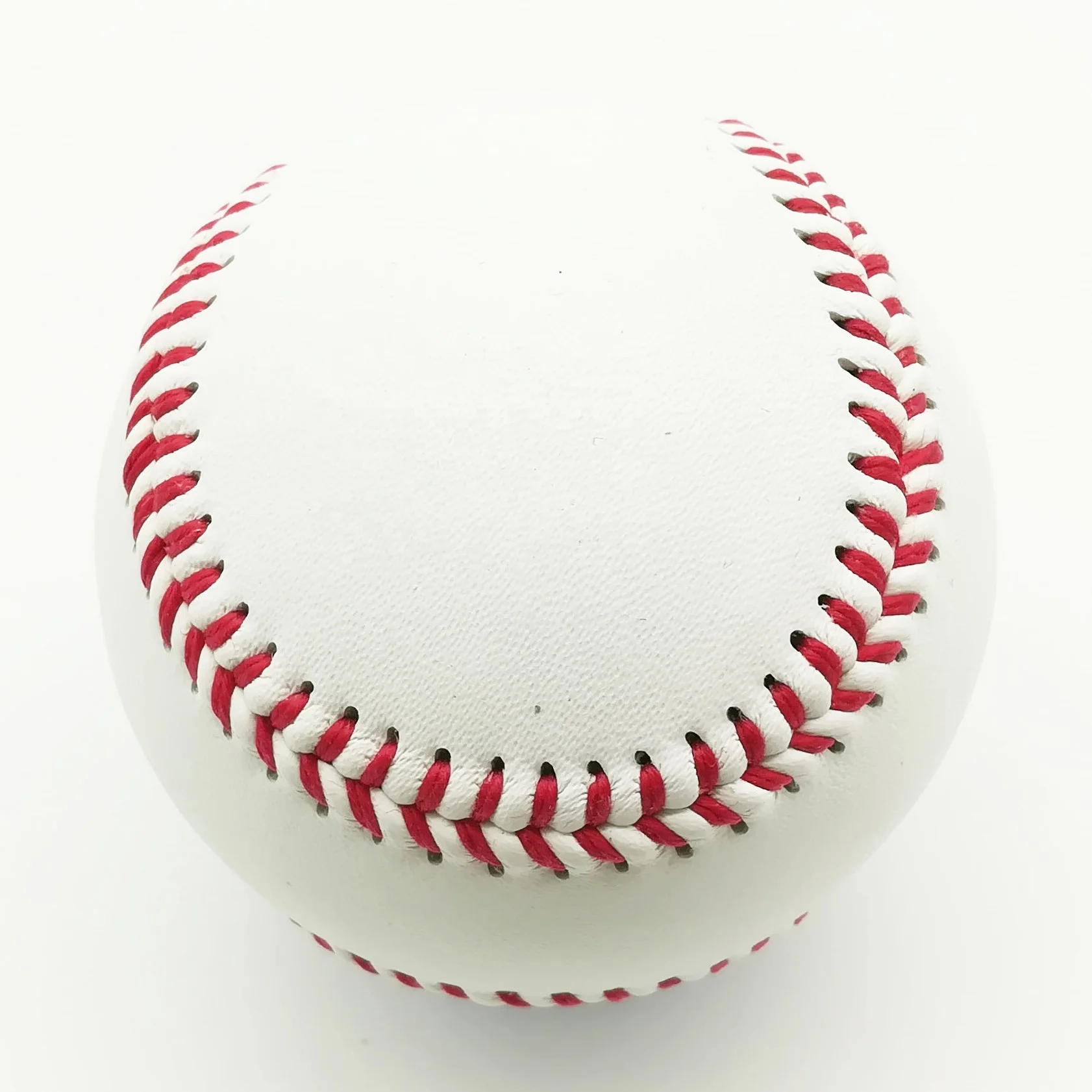 

Premium leather cover with flat Seam split leather, 15% wool wound baseball ball, White