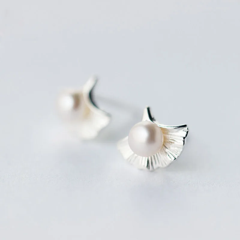 

New Fashion 925 Sterling Silver Pearl Ginkgo Leaf Stud Earrings Girls Birthday Gifts Jewelry