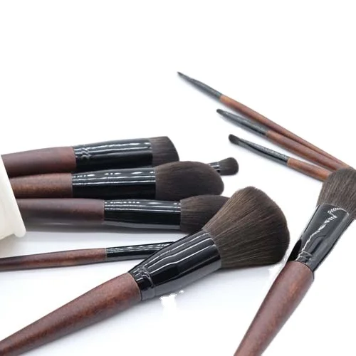 

2021 Grasp powder uniform fog professional makeup brush set