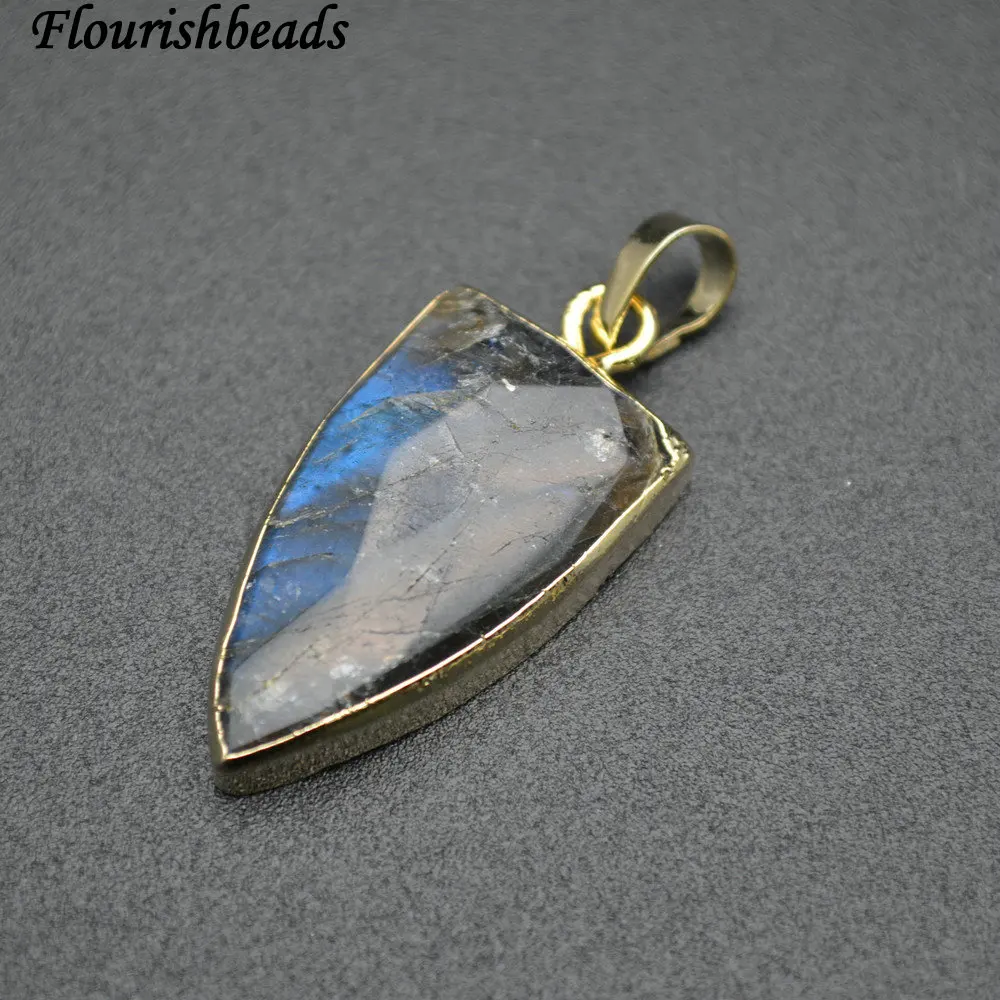 

Gold plating Natural Labradorite Arrow Point Shape Stone Pendant