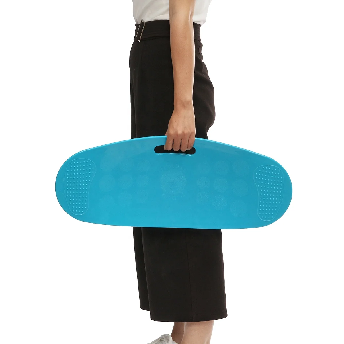 

Twisting Fitness Balance Board Simple Core Workout for Abdominal Muscles and Legs Balance Fitness Yoga Board, Optional color