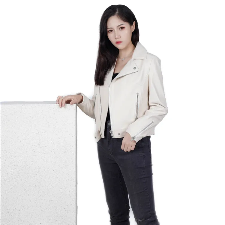 

Factory 2020 Wholesale Cream-Colored Sheep Leather Woman Zipper Crop Jacket Outdoor Coat, Customized color