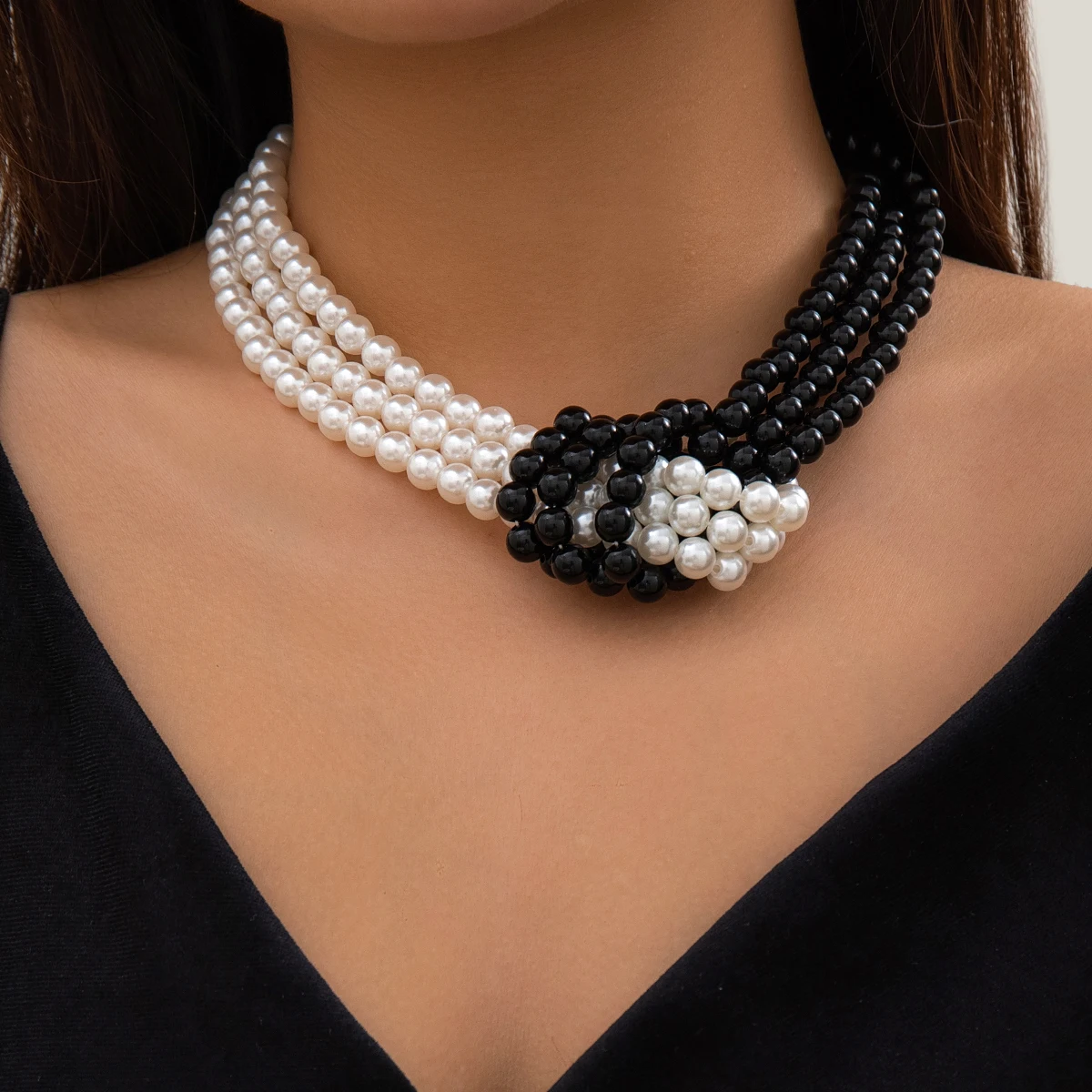 

Multilayer White Imitation Pearl Chain Necklace Women Korean Fashion Knotted Link Choker Aesthetic Y2K Jewelry Wed Accessories