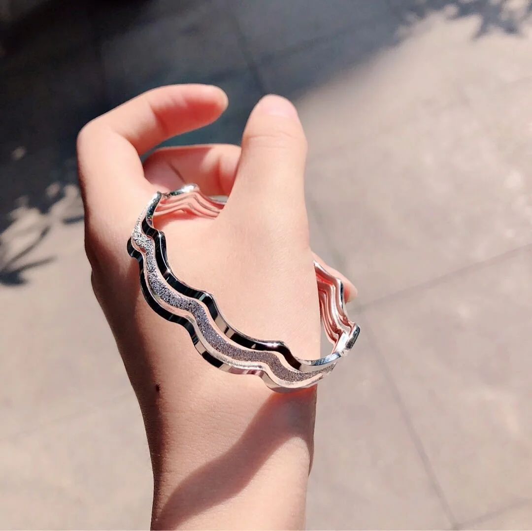 

Wave Lace Open Bracelet Fashion Women's Silver Bracelet Casual Wild Personality Bracelet